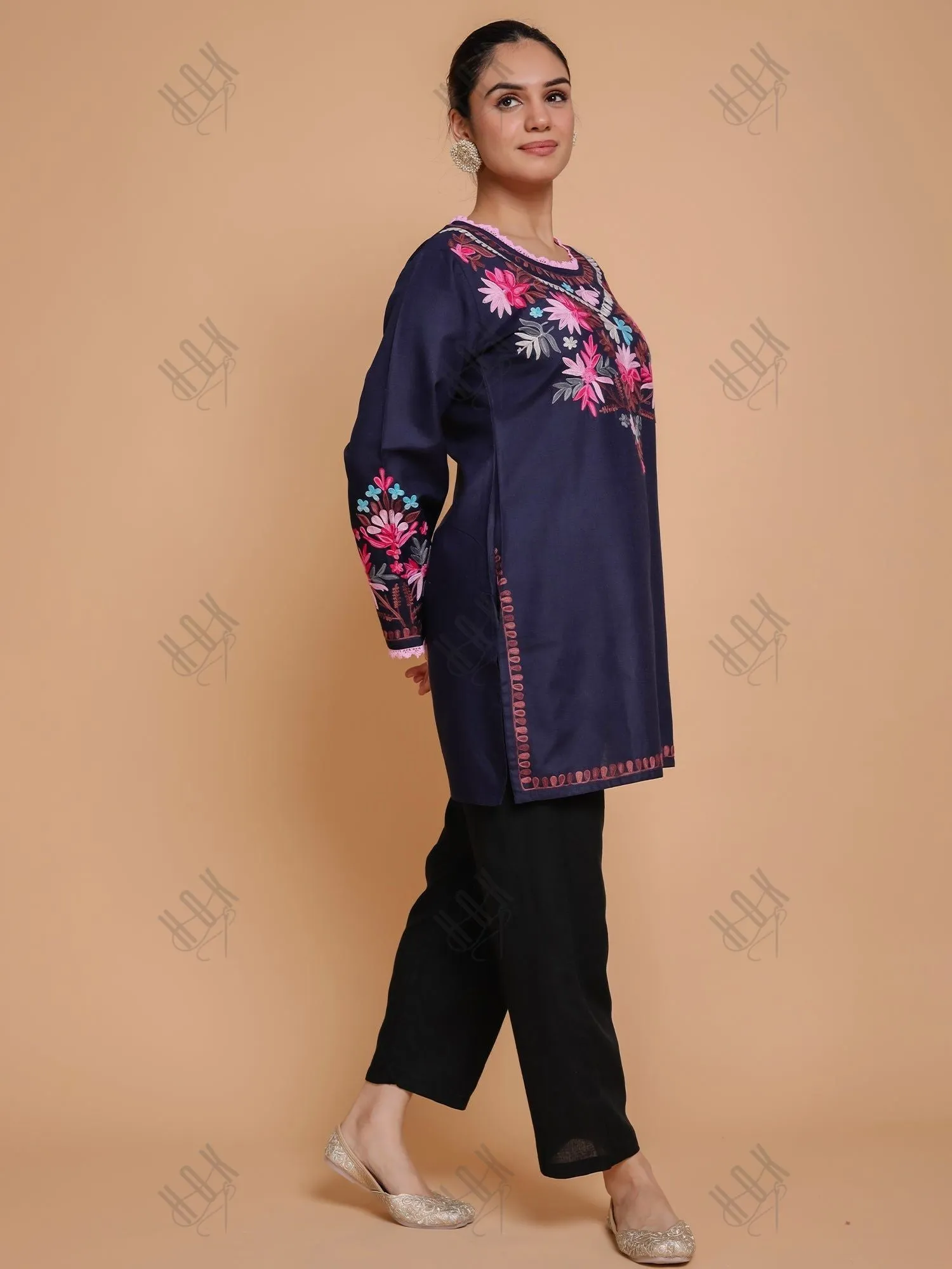 Falak Kashmiri Short Kurta - Blue