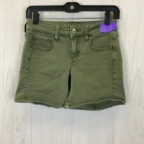 Green Shorts American Eagle, Size 0