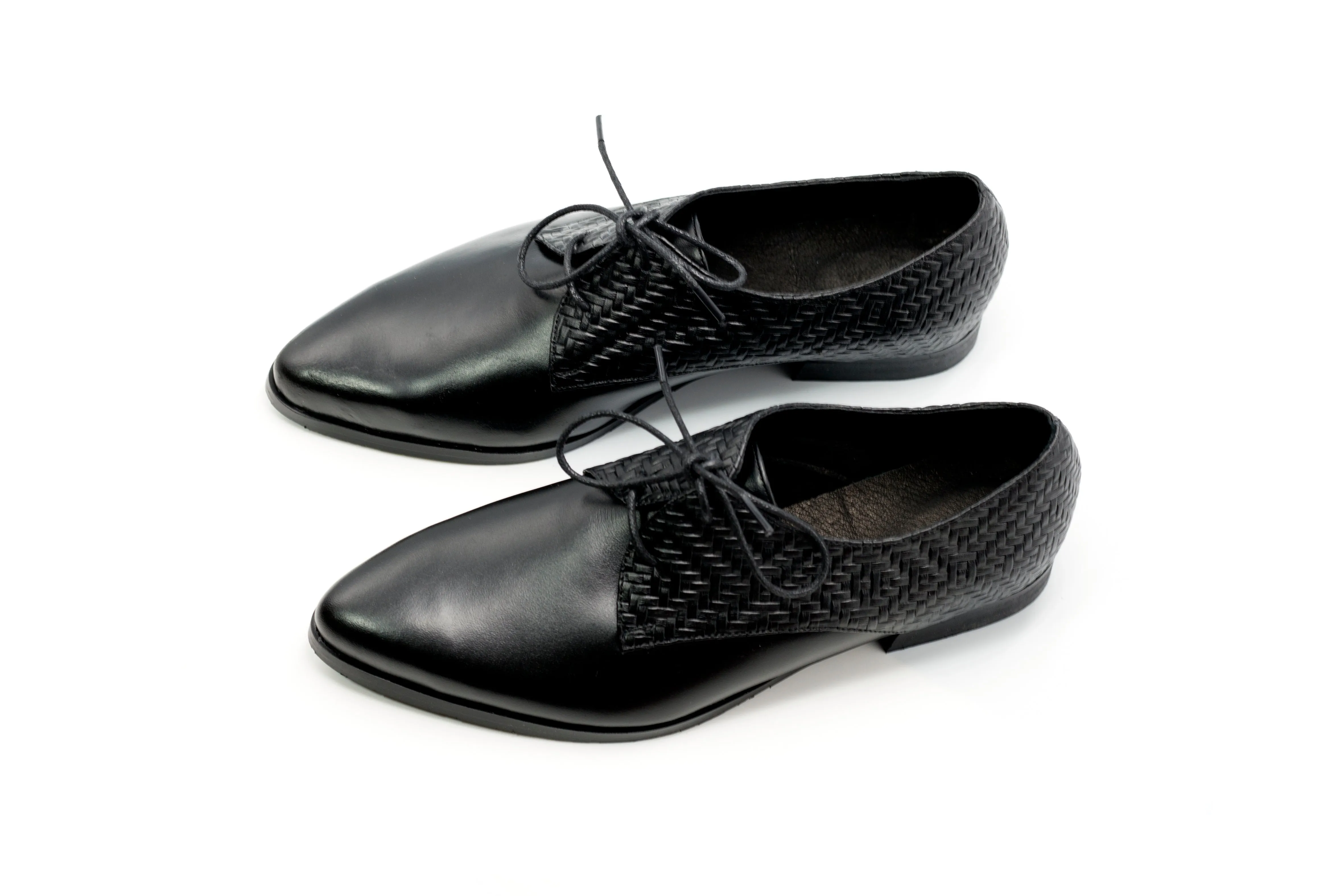 Woven Oxford Shoes